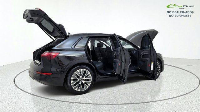 Used 2024 Audi Q8 e-tron Prestige w/ Prestige Package AWD/4WD image 20