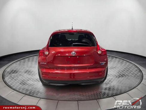 Used 2013 Nissan Juke SV image 4