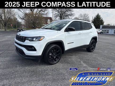 Used 2025 Jeep Compass Latitude w/ Altitude Special Edition image 1