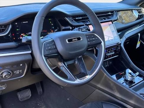 New 2024 Jeep Grand Cherokee Trailhawk w/ Advanced Protech Group II AWD/4WD image 11