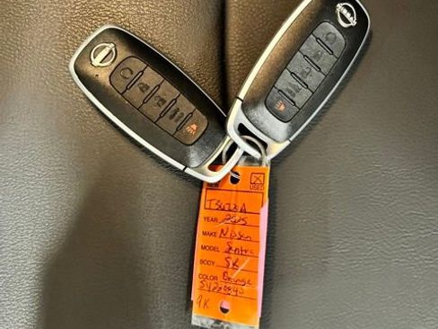Used 2025 Nissan Sentra SR w/ SR Premium Package FWD image 25