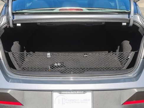 New 2026 Hyundai Elantra Blue image 29