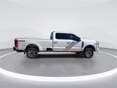 Used 2023 Ford F350 Lariat w/ Lariat Ultimate Package image 2