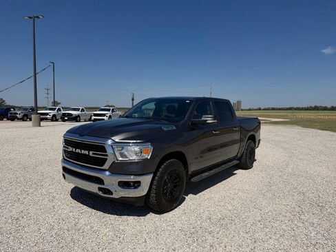 Used 2019 RAM 1500 Big Horn AWD/4WD image 8