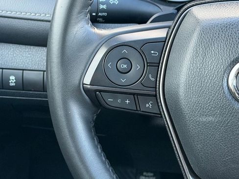 Used 2024 Toyota Camry SE image 15