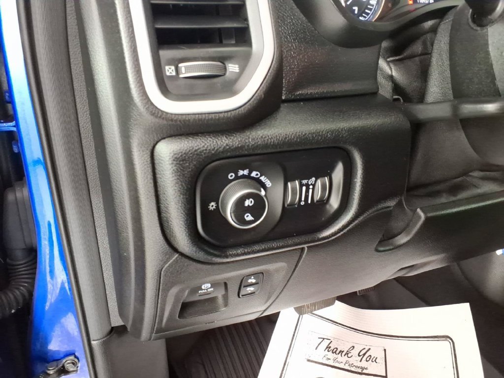Used 2019 RAM 1500 Big Horn AWD/4WD image 16