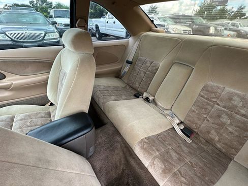 Used 1997 Ford Thunderbird LX RWD image 23
