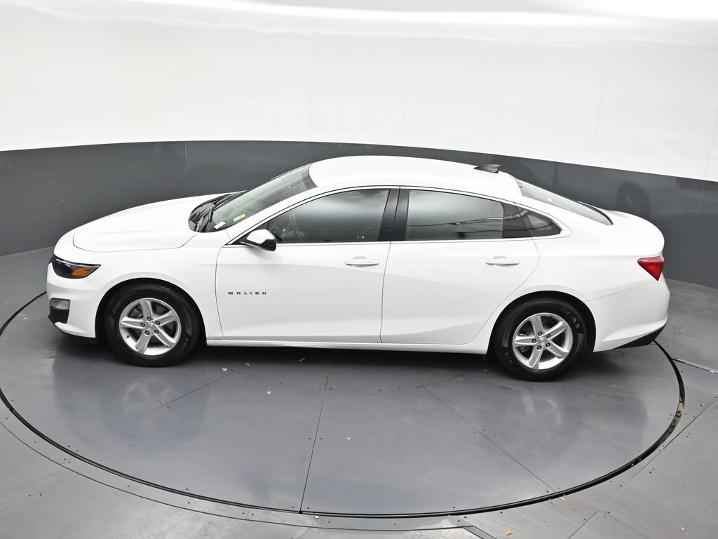 Used 2024 Chevrolet Malibu LS FWD image 21