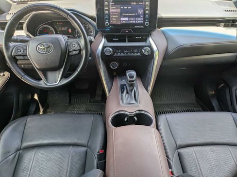 Used 2021 Toyota Venza XLE w/ Softex Package AWD/4WD image 15