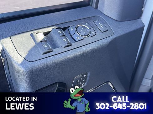 Used 2022 Ford F250 Lariat w/ Black Appearance Package image 23