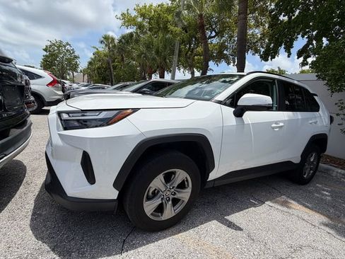 Certified 2025 Toyota RAV4 XLE AWD/4WD image 3