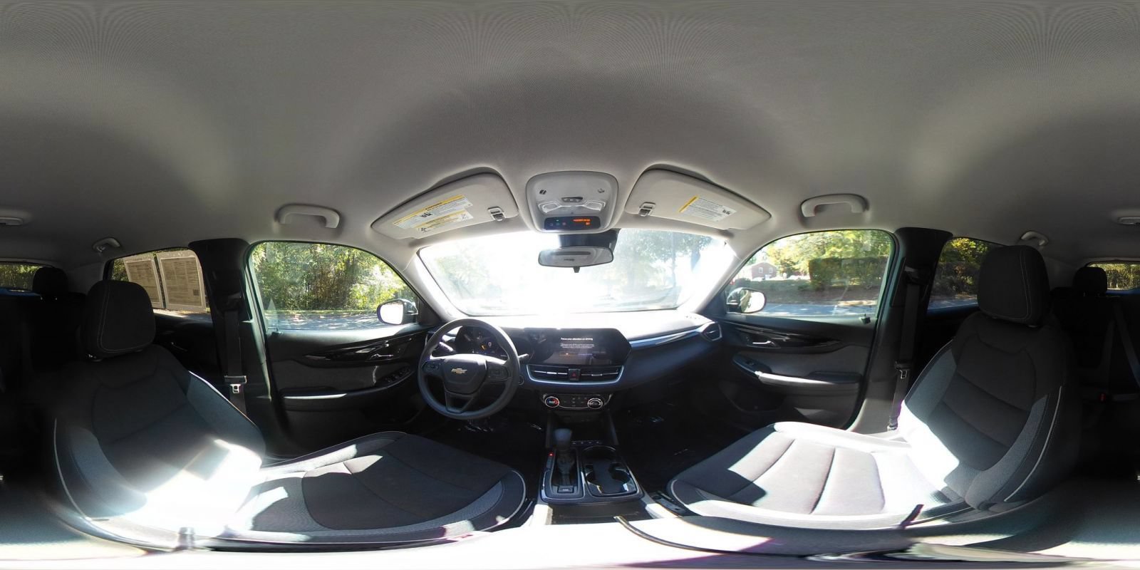 Used 2025 Chevrolet TrailBlazer LT FWD image 37