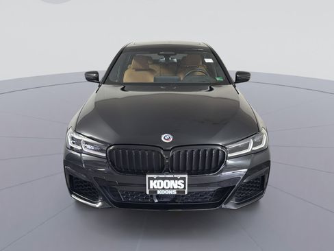 Used 2023 BMW M550i xDrive w/ Executive Package image 11