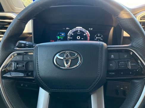 Used 2024 Toyota Tundra Limited AWD/4WD image 16
