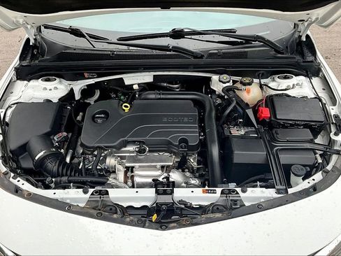 Used 2024 Chevrolet Malibu LT FWD image 28