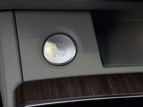 Used 2022 Audi Q5 2.0T Premium w/ Convenience Package image 33