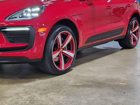 Used 2023 Porsche Macan AWD/4WD image 19