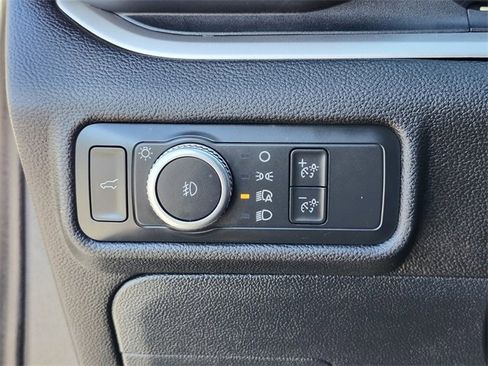 Certified 2022 Ford Explorer XLT w/ Equipment Group 202A image 25