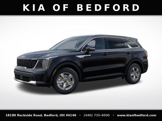 Used 2025 Kia Sorento LX FWD image 3