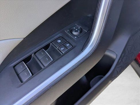 Certified 2022 Toyota RAV4 XLE image 12