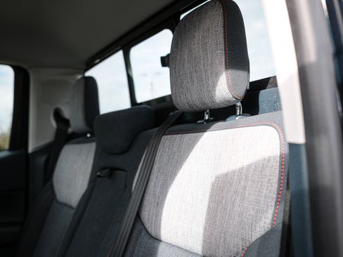 Used 2023 Ford Maverick XLT image 29