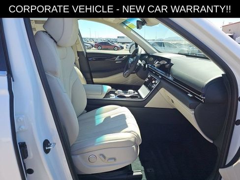 Used 2026 Genesis GV80 2.5T AWD/4WD image 12