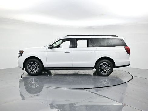 New 2025 Ford Expedition Max Active image 8