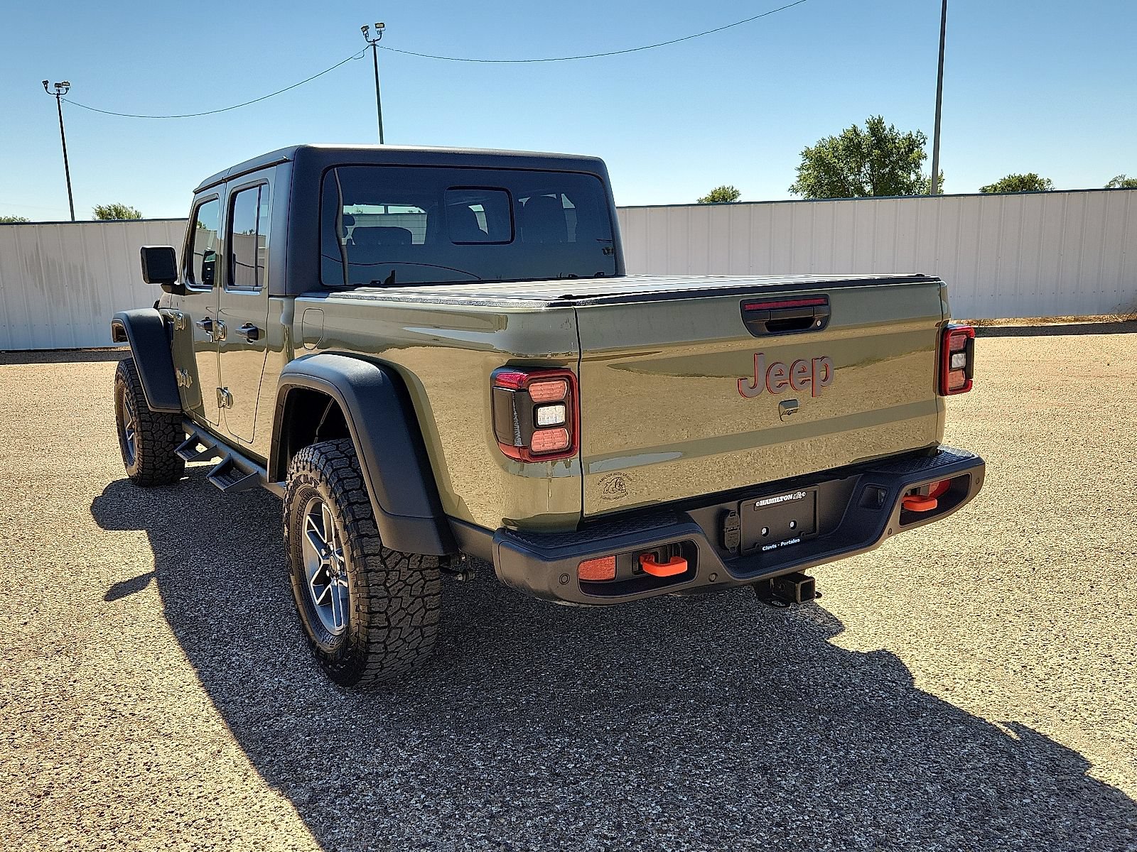 Used 2025 Jeep Gladiator Mojave w/ Safety Group AWD/4WD image 3