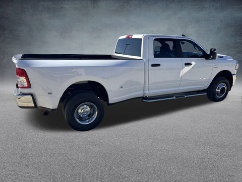 Used 2024 RAM 3500 Big Horn image 5