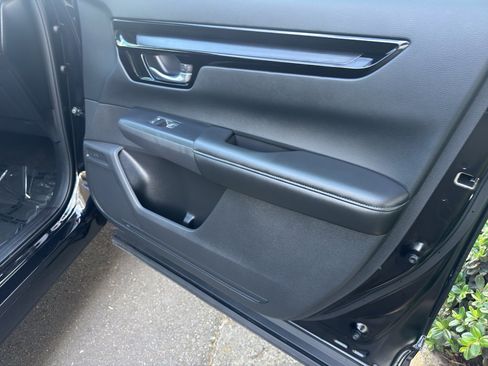 Used 2025 Honda CR-V EX-L image 21