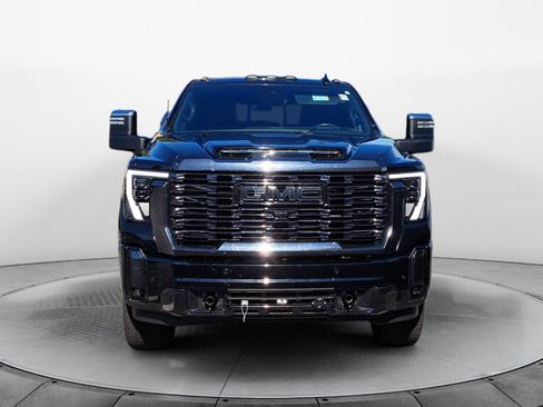 Used 2024 GMC Sierra 2500 Denali Ultimate AWD/4WD image 2