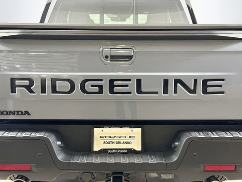 Used 2026 Honda Ridgeline Black Edition image 35