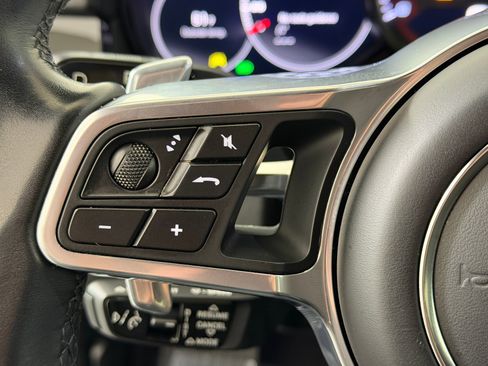 Certified 2023 Porsche Cayenne GTS image 22