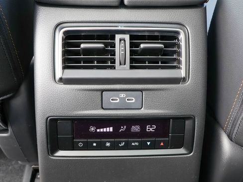 New 2025 MAZDA CX-70 Plug-In Hybrid w/ Premium Pkg image 39