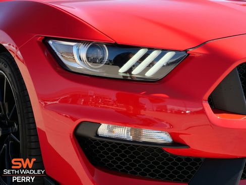 Certified 2020 Ford Mustang Shelby GT350 w/ Technology Package image 22