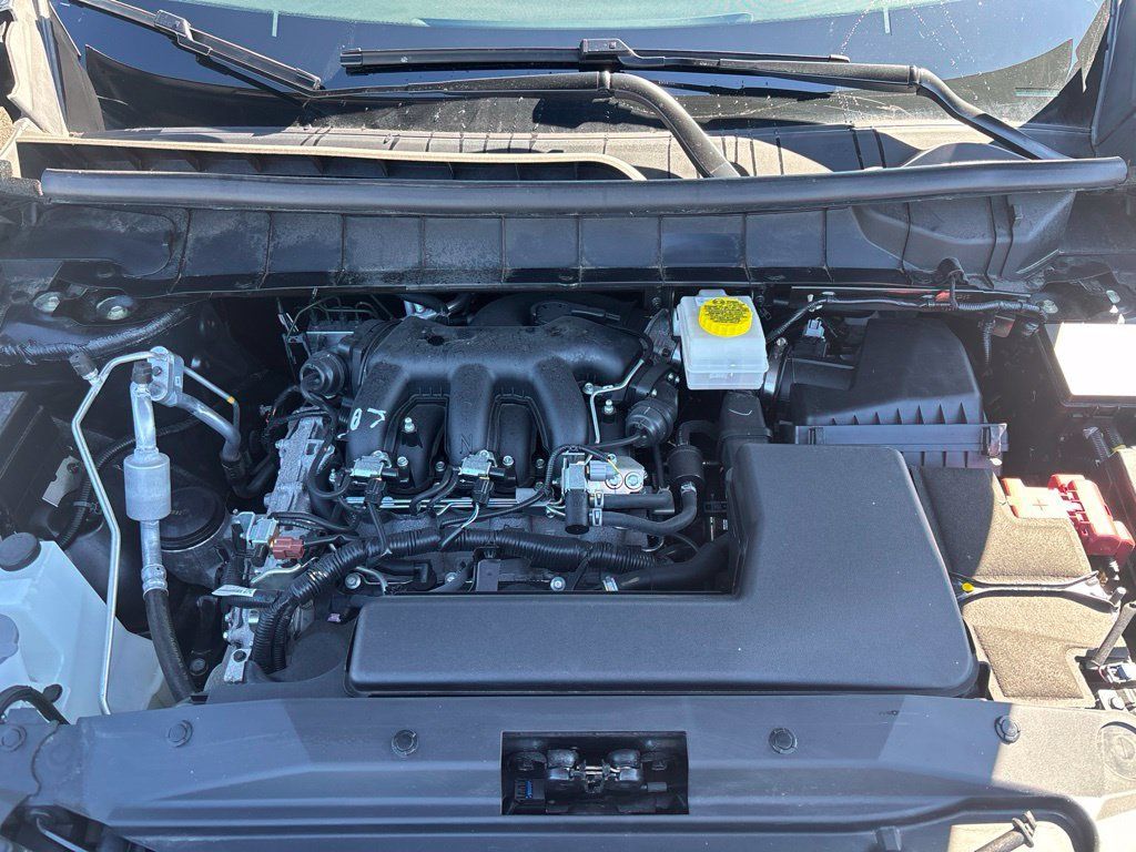 Certified 2025 Nissan Pathfinder SV AWD/4WD image 13
