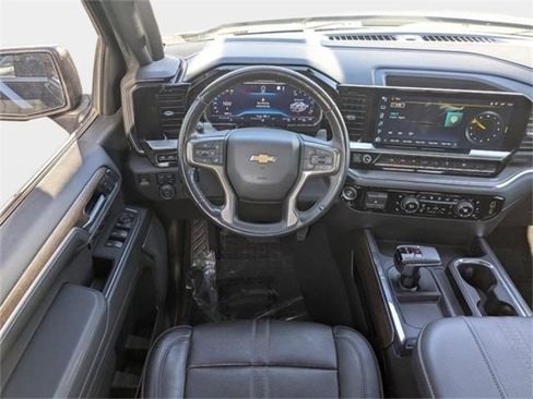Used 2023 Chevrolet Silverado 1500 High Country w/ Technology Package image 19
