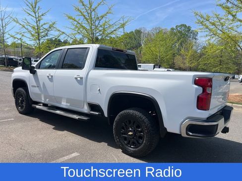 Used 2023 Chevrolet Silverado 2500 LT w/ Convenience Package image 8