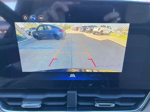 New 2026 Chevrolet Equinox ACTIV w/ Convenience Package III image 15