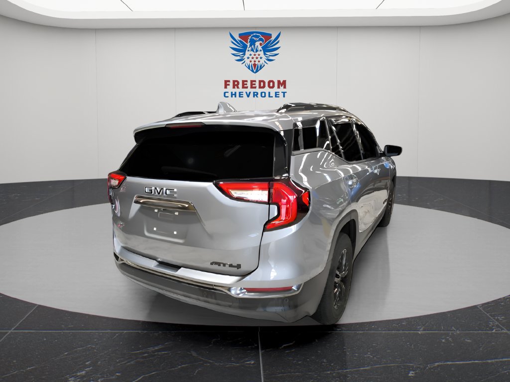 Used 2024 GMC Terrain AT4 w/ Tech Package AWD/4WD image 7