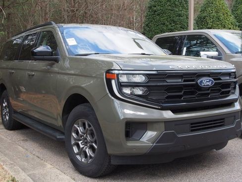 Certified 2025 Ford Expedition Max Active image 2