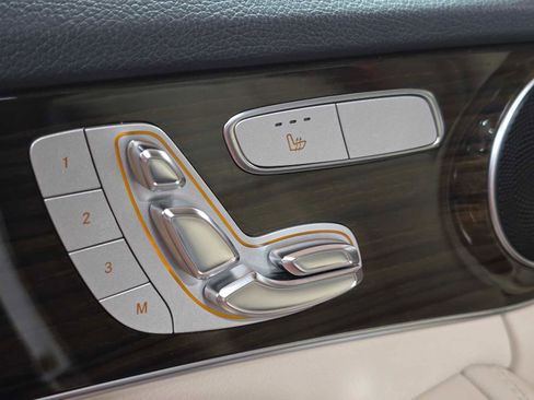 Used 2017 Mercedes-Benz C 300 Sedan image 25