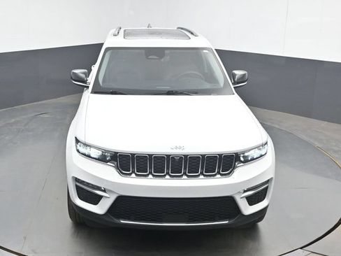 Used 2022 Jeep Grand Cherokee Limited 4xe w/ Luxury Tech Group II AWD/4WD image 14
