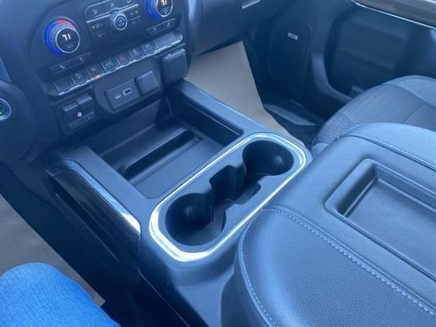 Used 2019 Chevrolet Silverado 1500 RST image 16