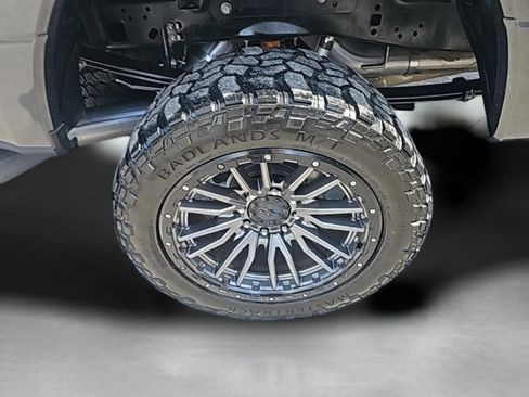 Used 2019 Ford F250 Lariat w/ Lariat Ultimate Package image 34