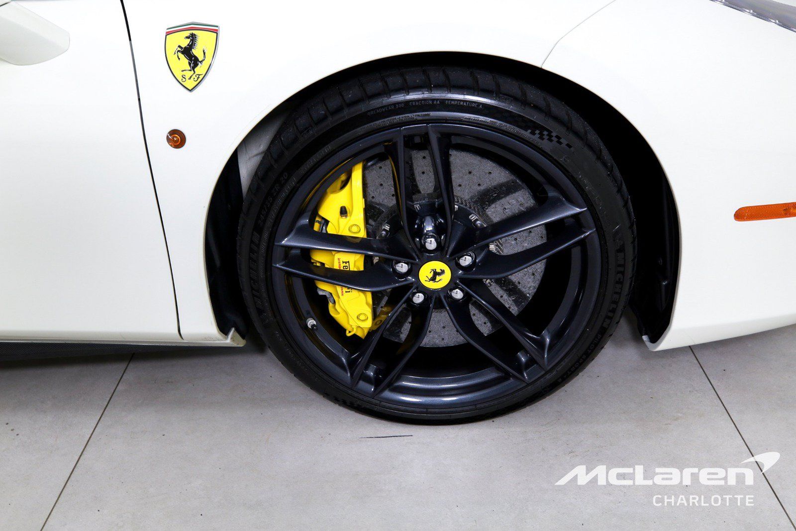 Used 2018 Ferrari 488 Spider RWD image 25