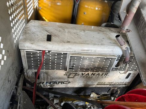 Used 2021 Ford F450 XL w/ Power Equipment Group image 21