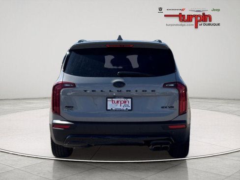 Used 2021 Kia Telluride EX w/ EX Premium Package image 4