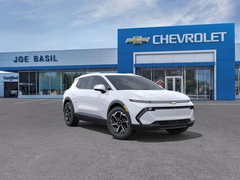 New 2026 Chevrolet Equinox EV LT FWD image 1