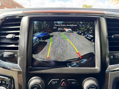 Used 2018 RAM 1500 Laramie w/ Convenience Group image 26